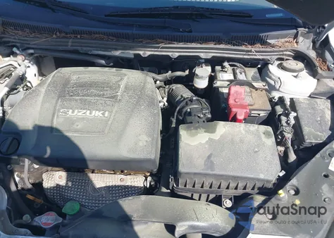 2012 Suzuki Kizashi Sport Sls z USA, uszkodzony, nr VIN JS2RF9A8XC6100810